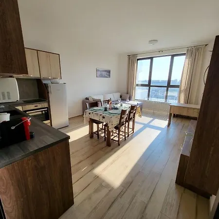 Lazur Flora Burgas Apartment Burgas
